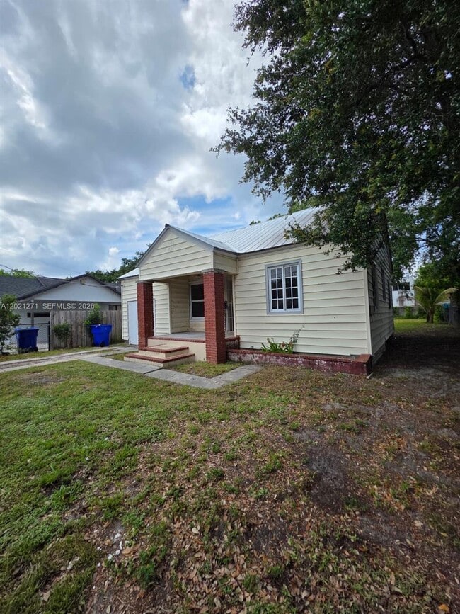 Photo - 315 NW 53rd St