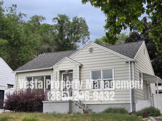 Building Photo - 2248 Polk Ave