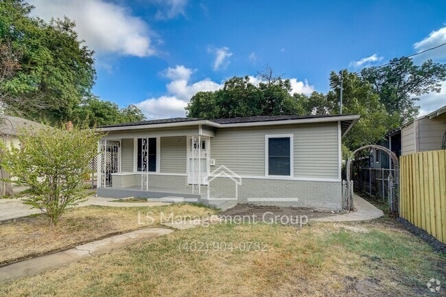 Building Photo - 609 Taft Blvd Rental