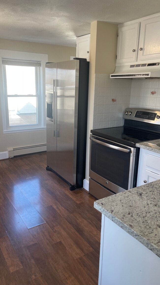 Photo - 68 High St Unit 2