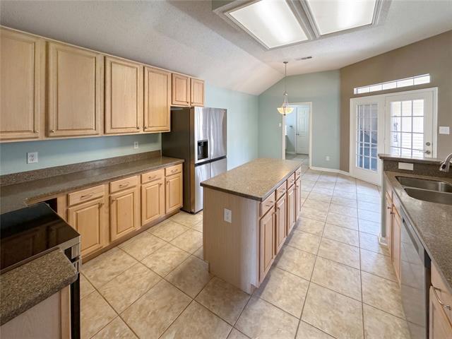 Photo - 3813 Cromwell Dr