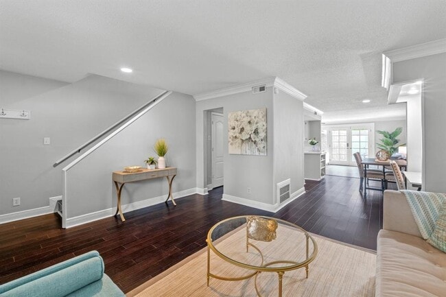 Photo - 6109 Bullard Dr Unit A