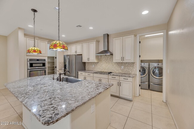 Photo - 4625 E Beck Ln