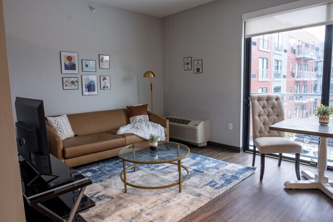 Photo - 2301 Ingersoll Ave Unidad ID1036751P