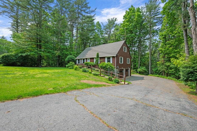 Photo - 108 Monson Rd Unidad A