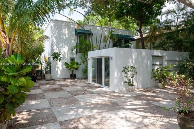 Photo - 2848 SW 22nd Ave