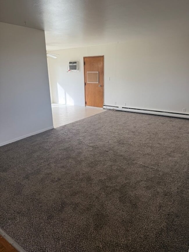 Photo - 3 bed, 1 bath, large 1 car garage