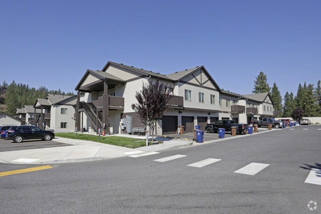 Building Photo - The Residence at River Run Rental