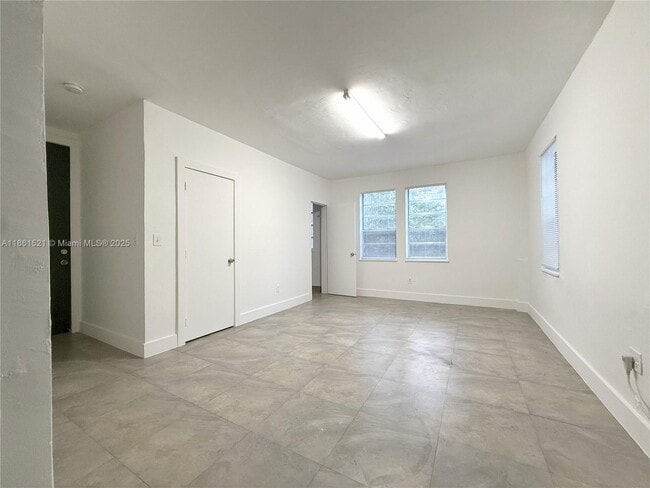 Photo - 2701 NW 1st Ave Unit 6