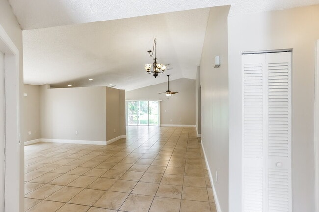 Photo - 3049 NW 72nd Ave