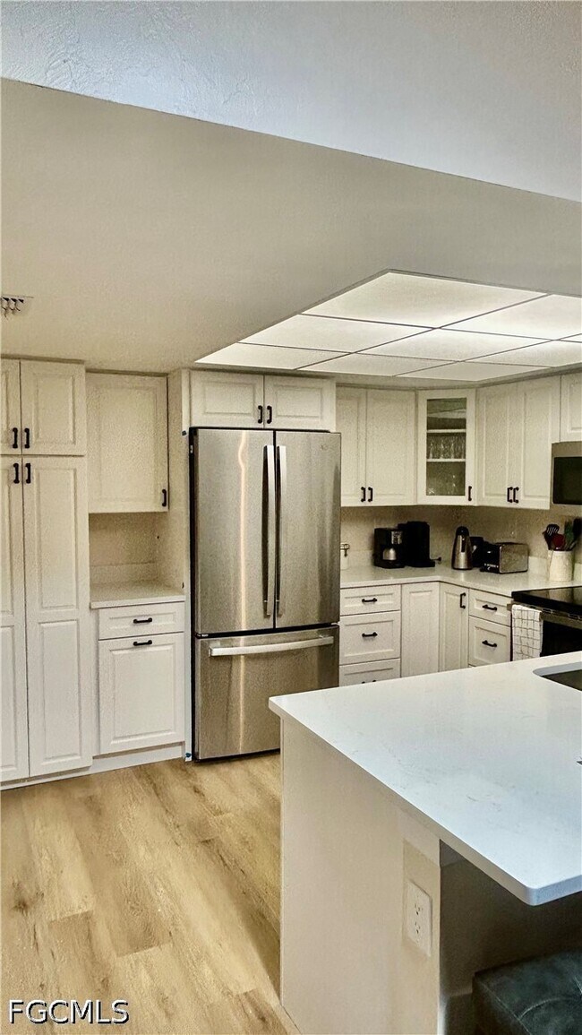 15610 Crystal Lake Dr
