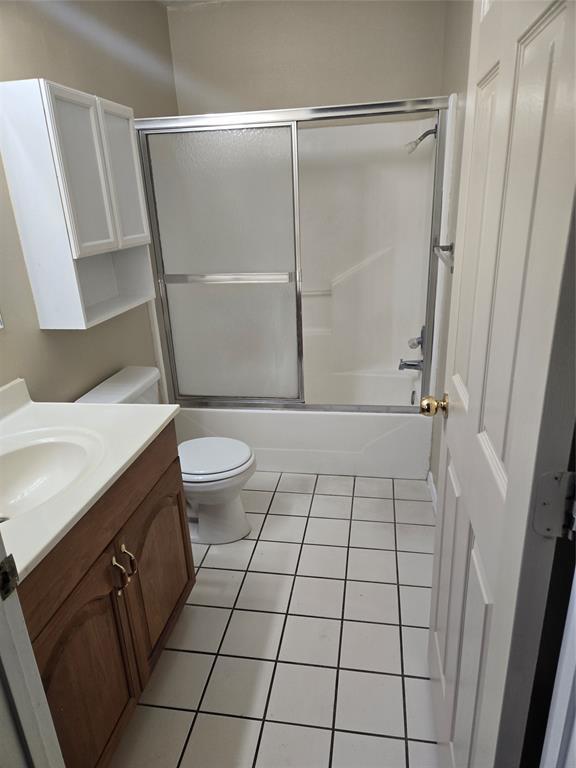 Photo - 1102 Southwalk St