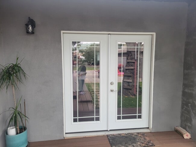 Main Entrance - 151 W 53rd St