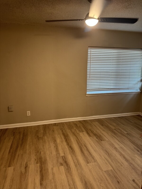 Photo - 3301 Willing Ave