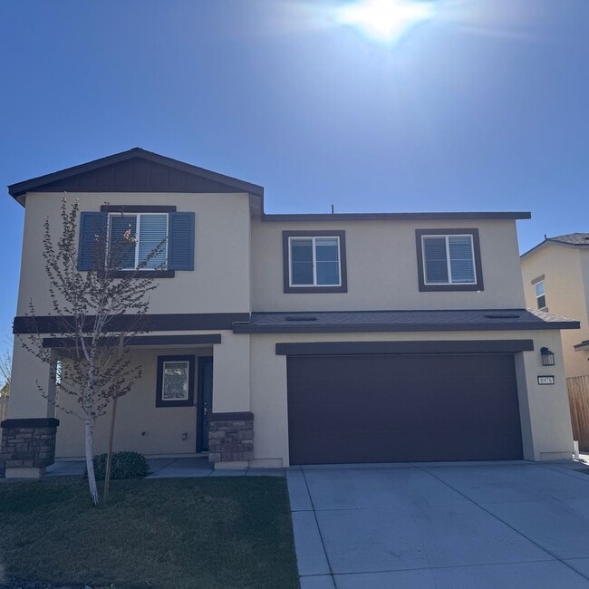 Building Photo - 3 Bedroom with a Loft Home in Lemmon Valley Available Now!