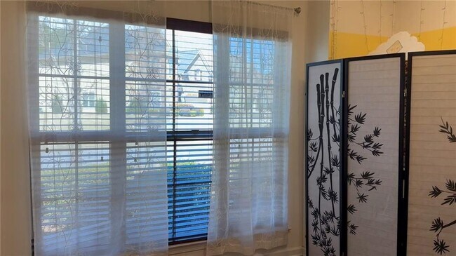 Photo - 6940 Rocking Horse Ln