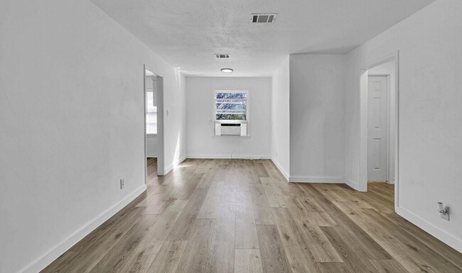 Photo - Cozy 2 BD 1 BA Home in Waco