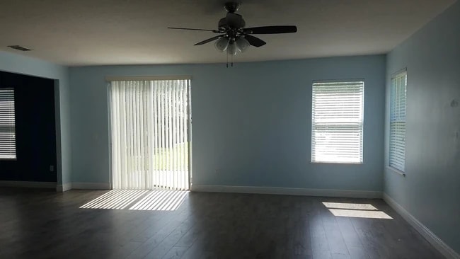 Photo - 1860 Soldiers Pass