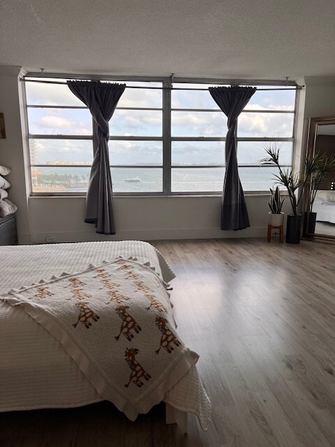 Photo - 905 Brickell Bay Dr Condo Unit 9th Floor