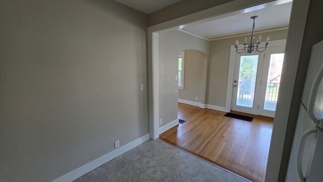 Photo - 1432 W 48th St Unidad 1