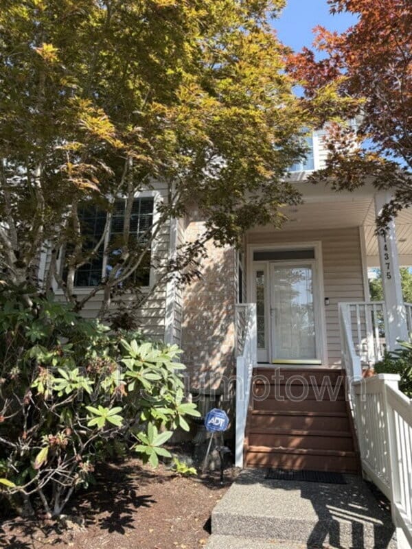 Photo - 14375 SE Oregon Trail Dr
