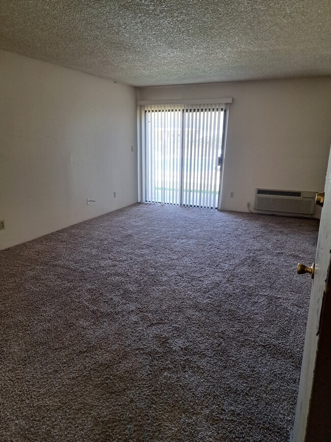 Estudio - Park Columbia Apts