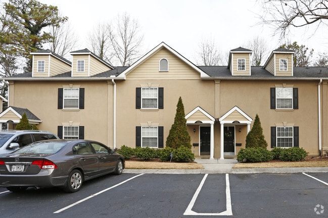 Photo - Elizabeth Heights