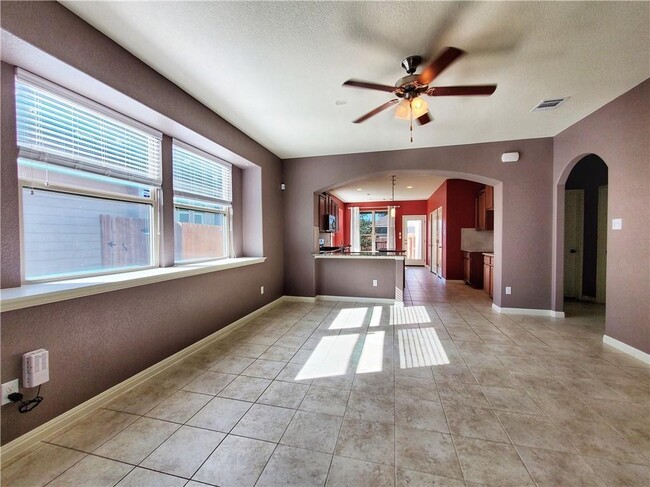 Photo - 405 S Brook Dr