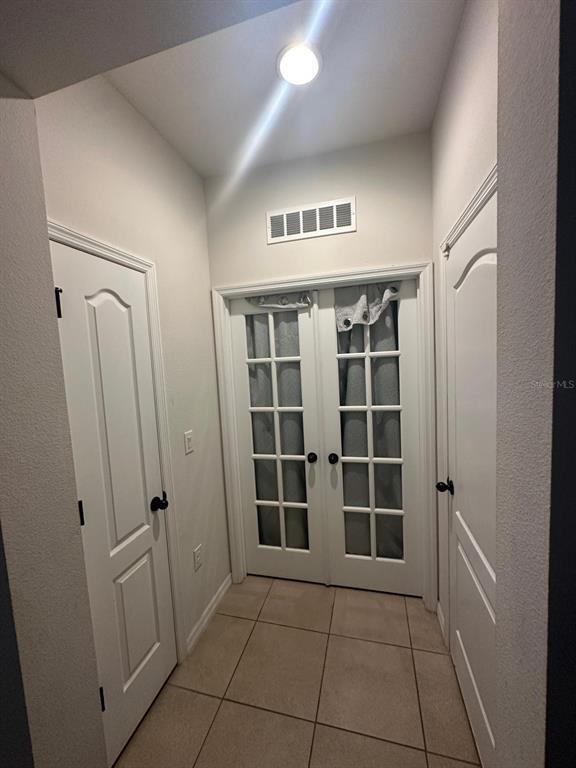 1382 Riley Cir