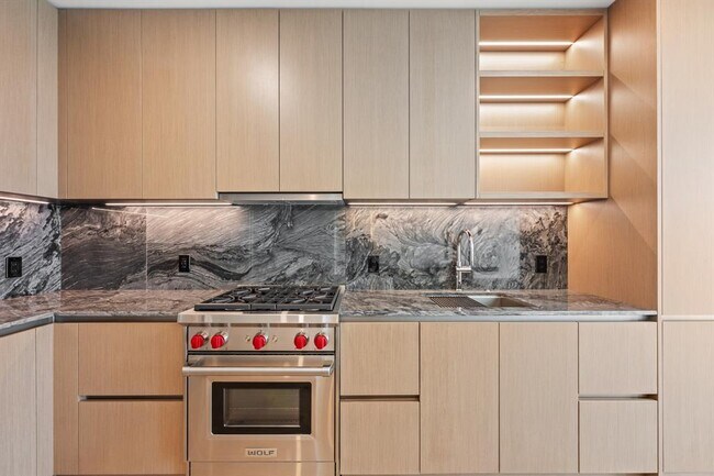 Photo - 610 Davis St Unit 3303