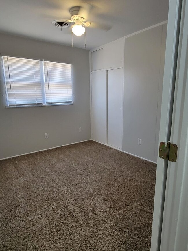 Photo - 1819 Darden St