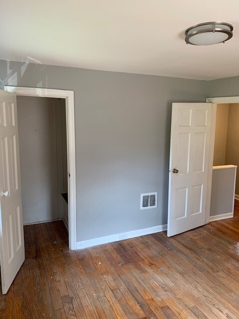 Photo - 723 Clarendon Pl