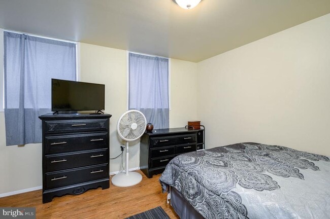 Photo - 148 Roberta Jean Ave