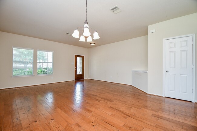 Photo - 21622 Crest Peak Way