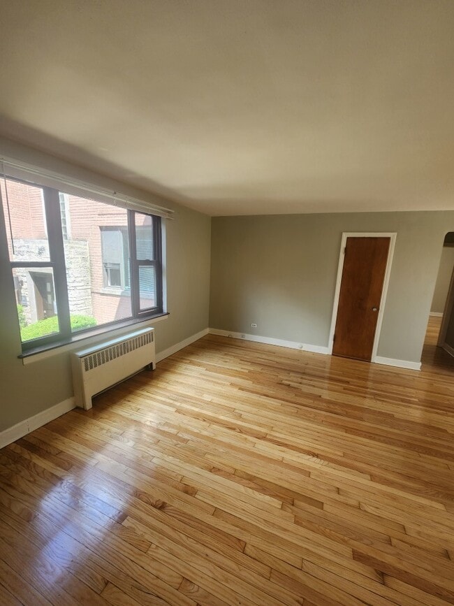 Photo - 7379 N Winchester Ave Unit 2N