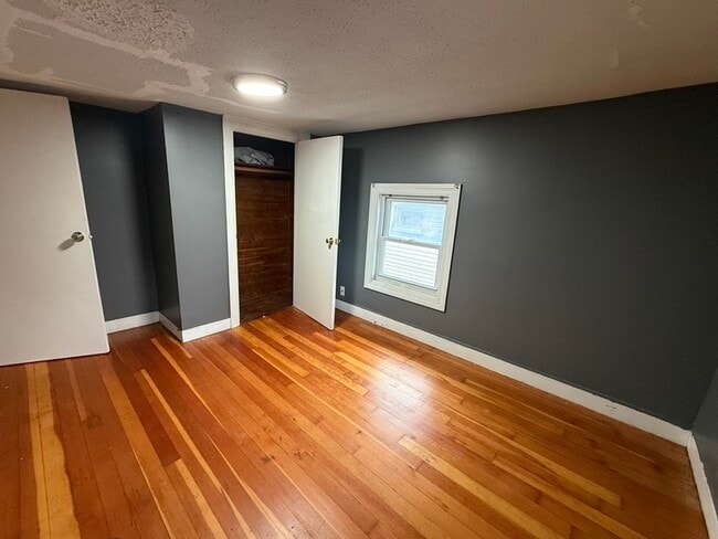 Photo - 949 Locust St Unit #3