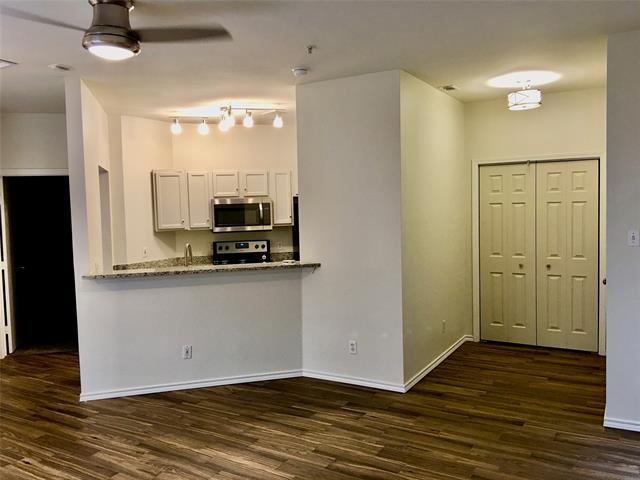 Photo - 2825 Reagan St