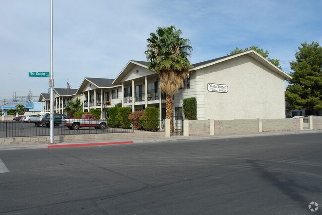 Colonial Manor Apartments - Colonial Manor Apartments
