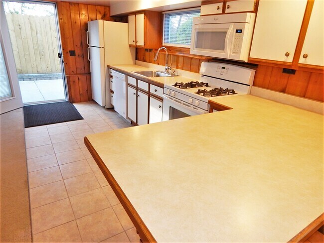 Photo - 2133 NY-65 Unidad Apt 2