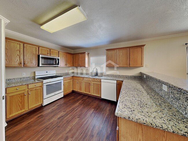 Photo - 3104 Pinehurst Ct