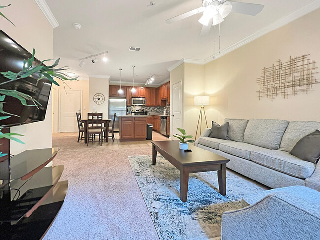 Building Photo - 2021 N Lemans Blvd Rental