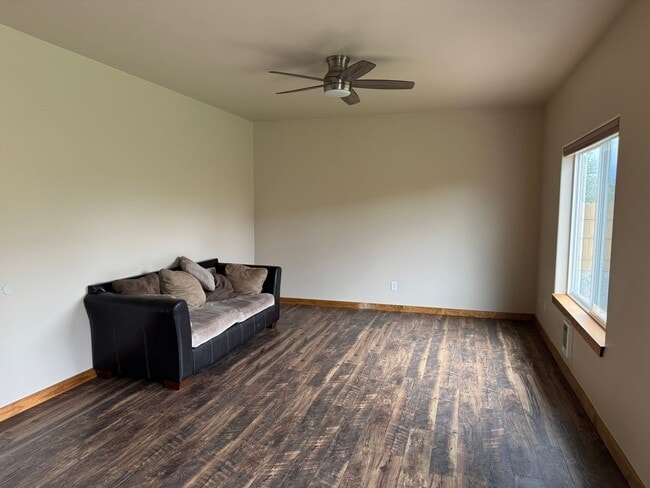 Photo - Warm & Inviting 4-Bed, 2-Bath Home with Fe...