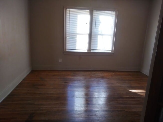 Photo - 203-203 E Mount Vernon St Unit 203 E Mt Vernon