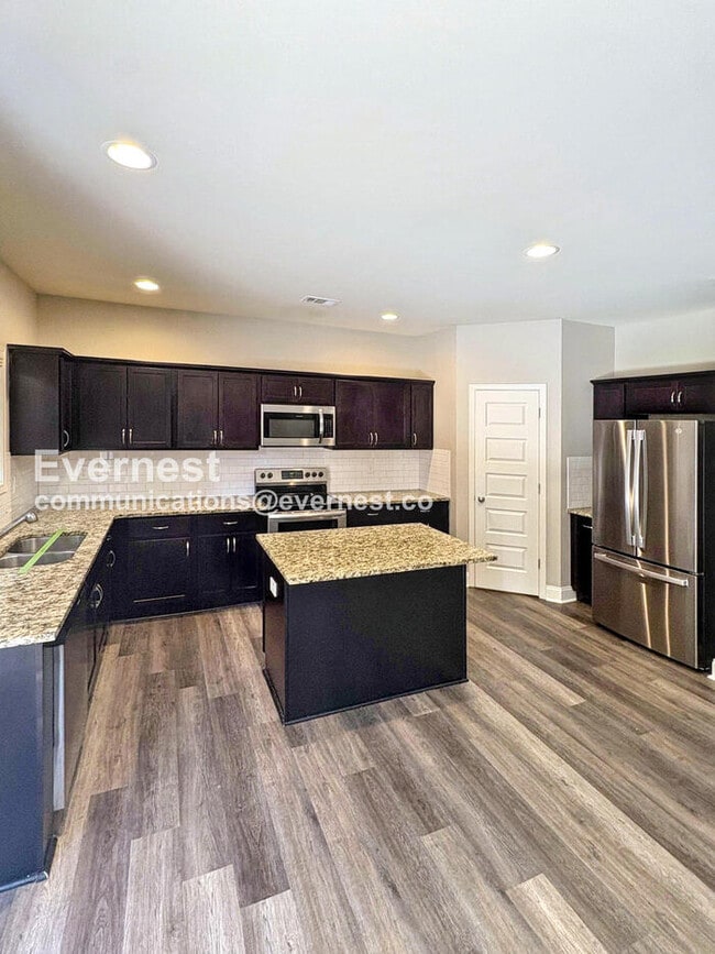 Photo - 75 Joshua Creek Rd