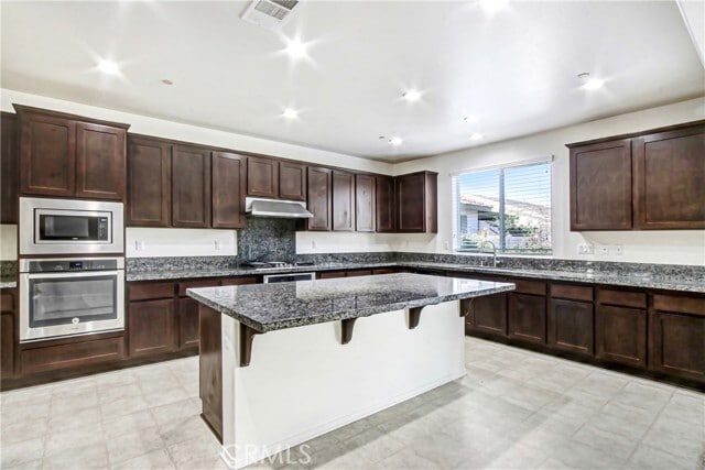 Photo - 11627 Salvia St