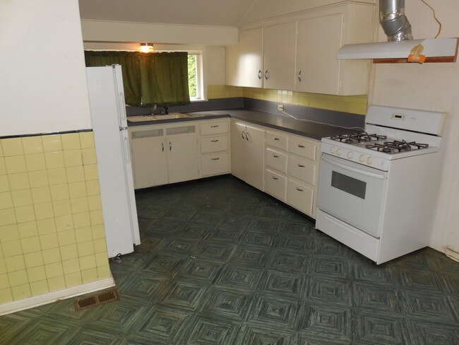 Photo - 509 N Forest St Unit .5