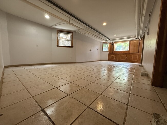 Photo - 4527 N Christiana Ave Unit BSMT