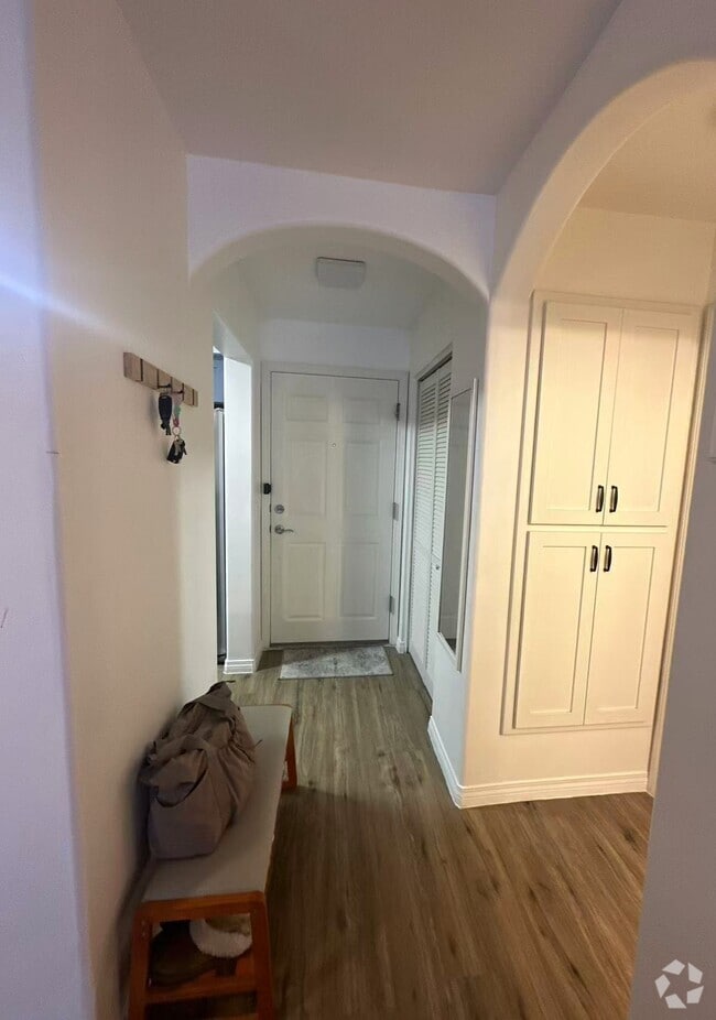 Building Photo - 4540 60th St Unit 208 Rental