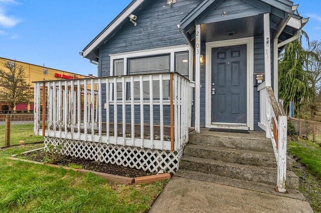 Photo - Cute 1 bedroom close to everything in Everett
