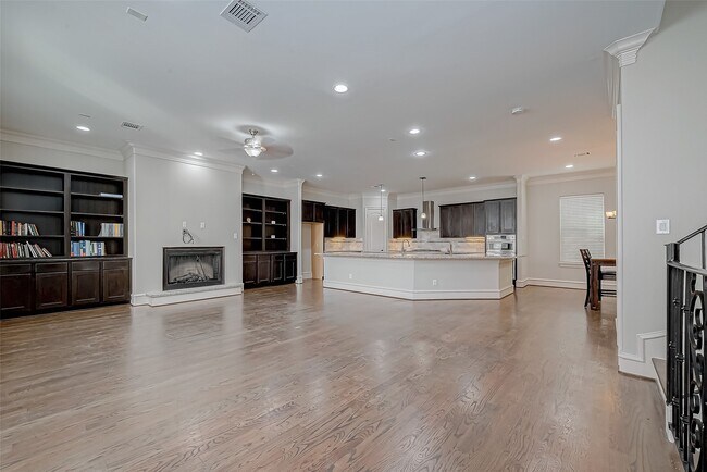 Photo - 5226 Kiam St